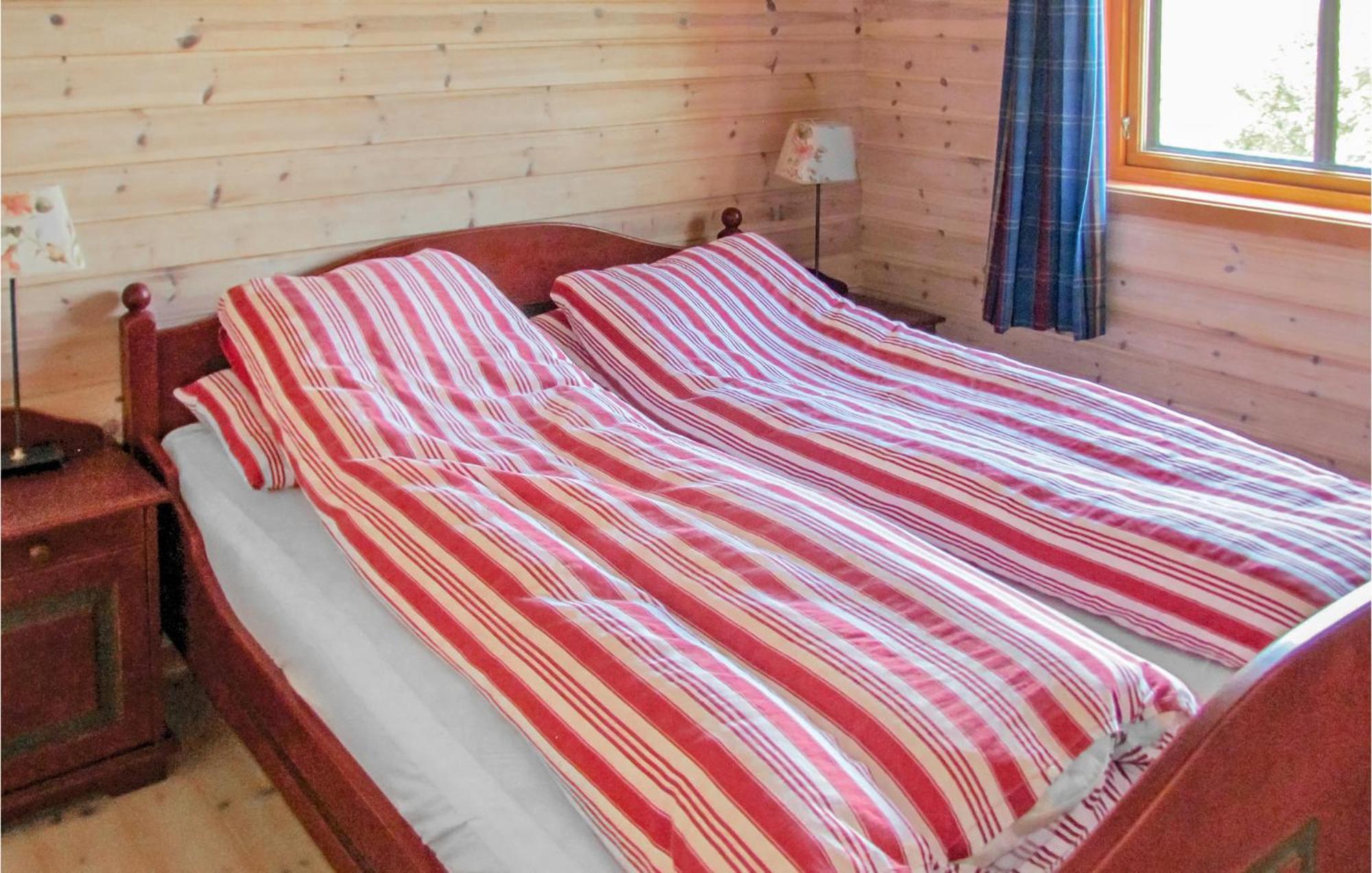 3 Bedroom Beautiful Home In Vikesa Hovland  Esterno foto